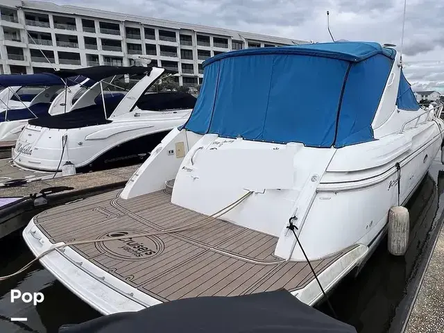 Cruisers Yachts 4270