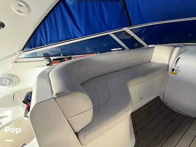 Cruisers Yachts 4270