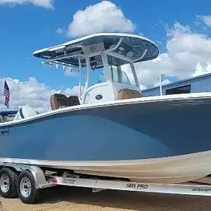 2023 Sea Pro Boats 239 DV DLX