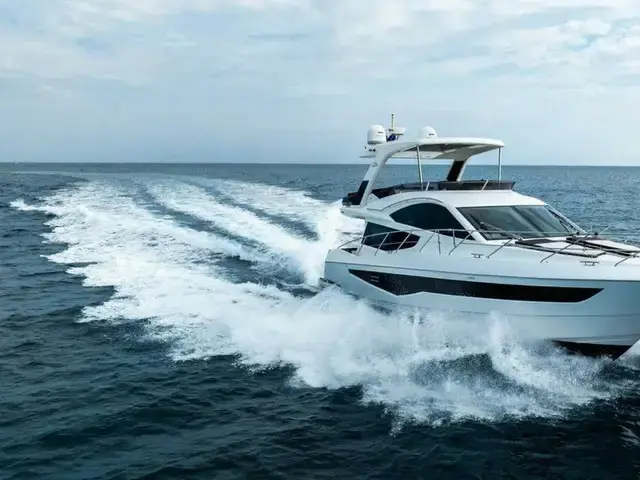 Galeon 550 Fly