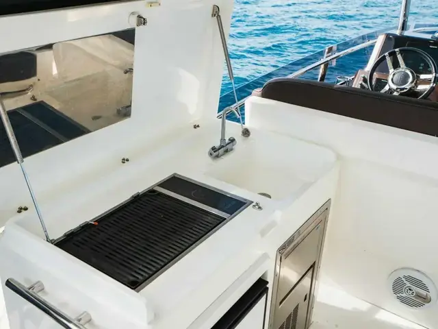 Galeon 550 Fly