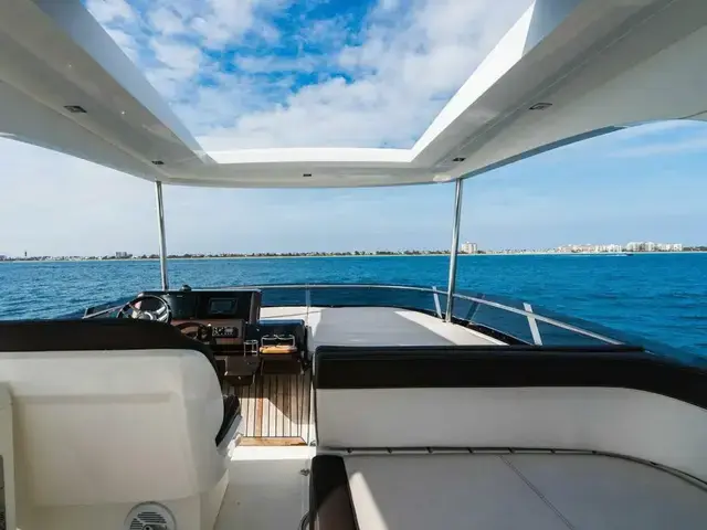 Galeon 550 Fly