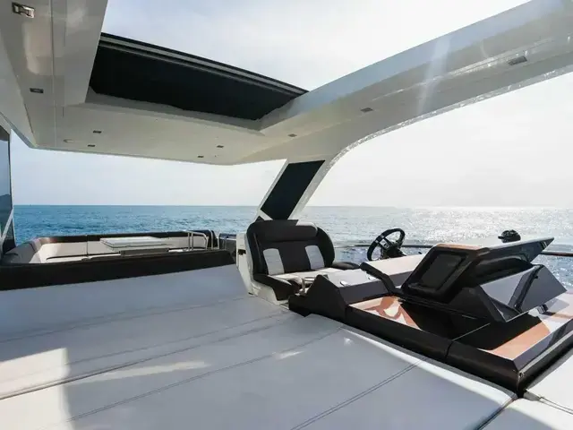 Galeon 550 Fly