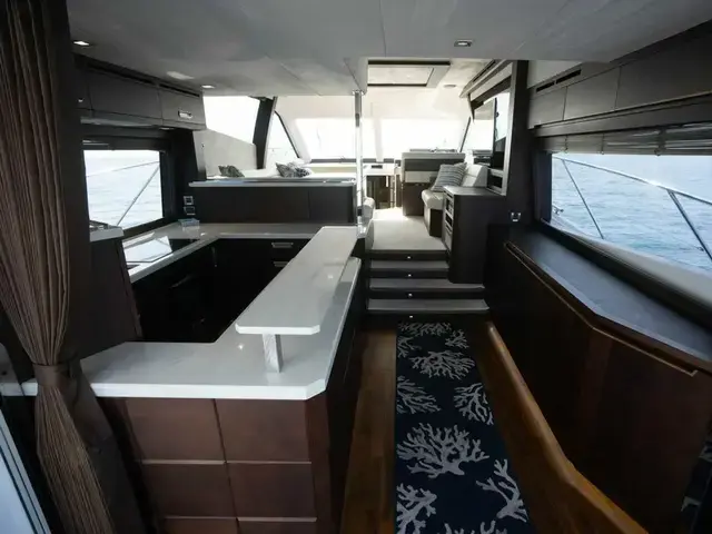 Galeon 550 Fly