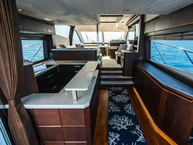 Galeon 550 Fly