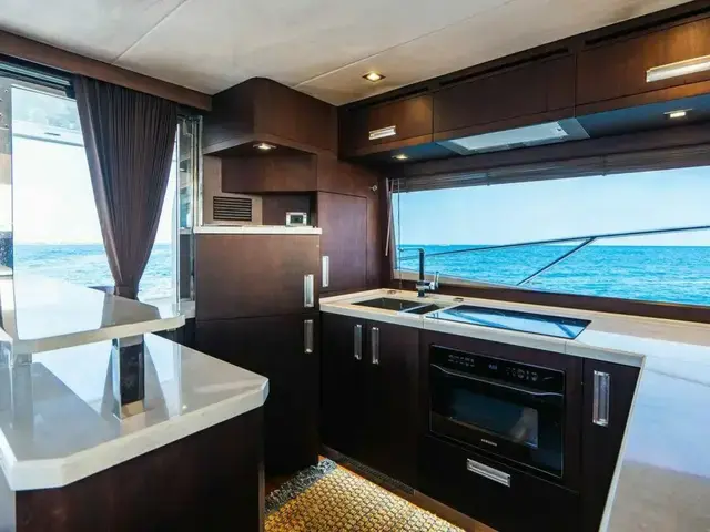 Galeon 550 Fly