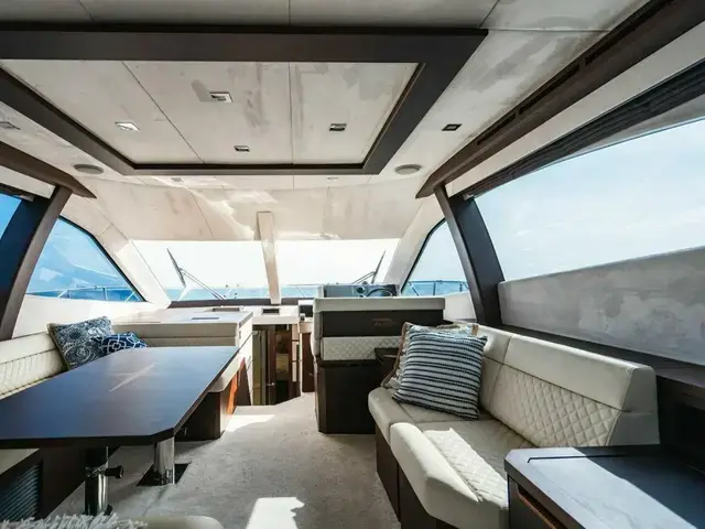 Galeon 550 Fly