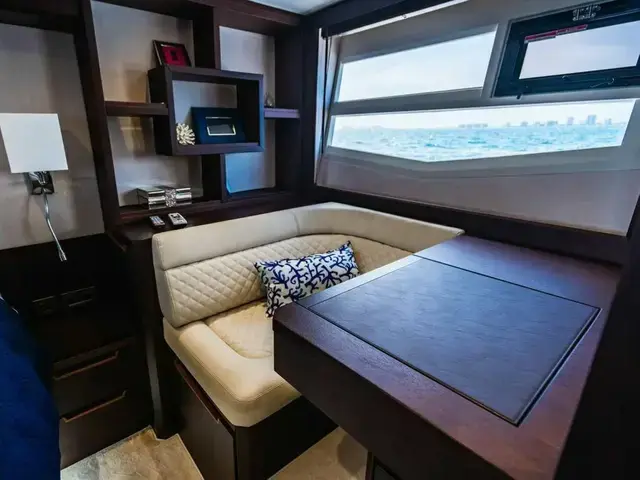 Galeon 550 Fly