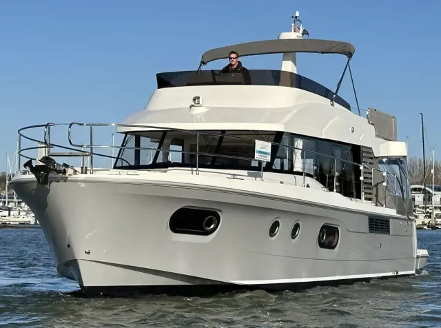 2023 Beneteau swift trawler 48