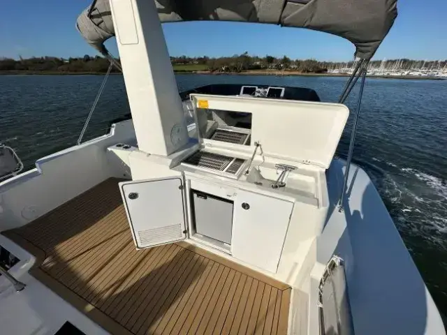 Beneteau Swift Trawler 48