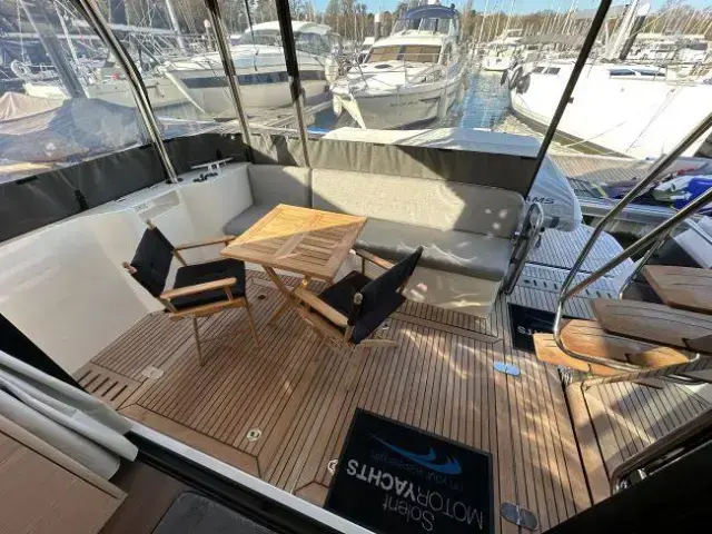 Beneteau Swift Trawler 48