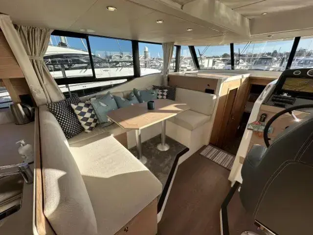 Beneteau Swift Trawler 48