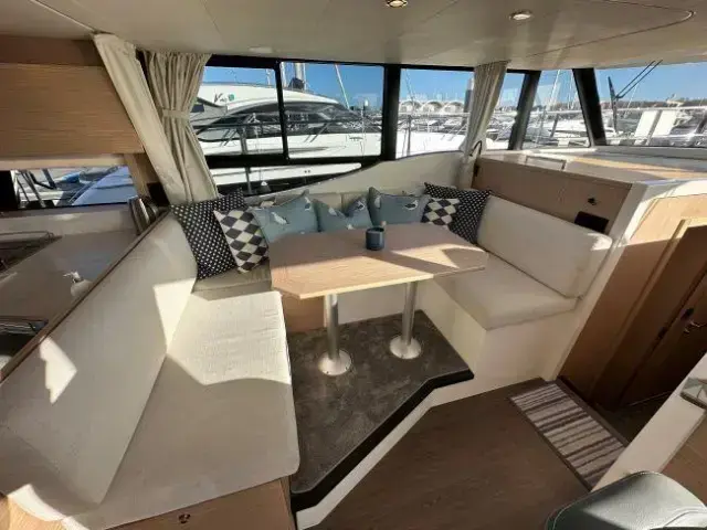 Beneteau Swift Trawler 48