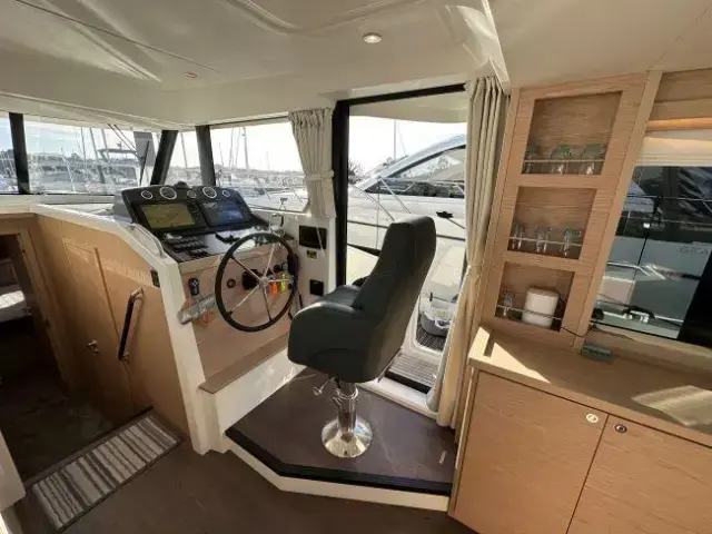 Beneteau Swift Trawler 48