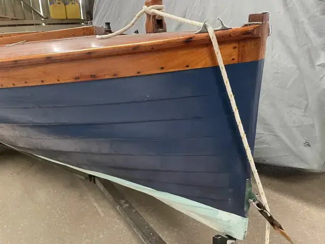 Classic Salcombe Yawl Y55