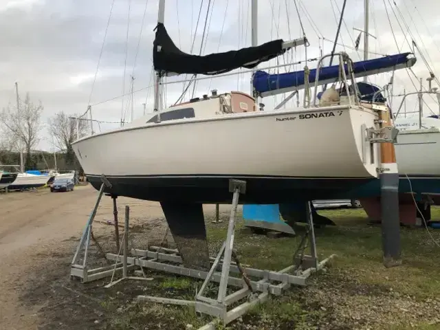 Marlow Hunter Hunter 22