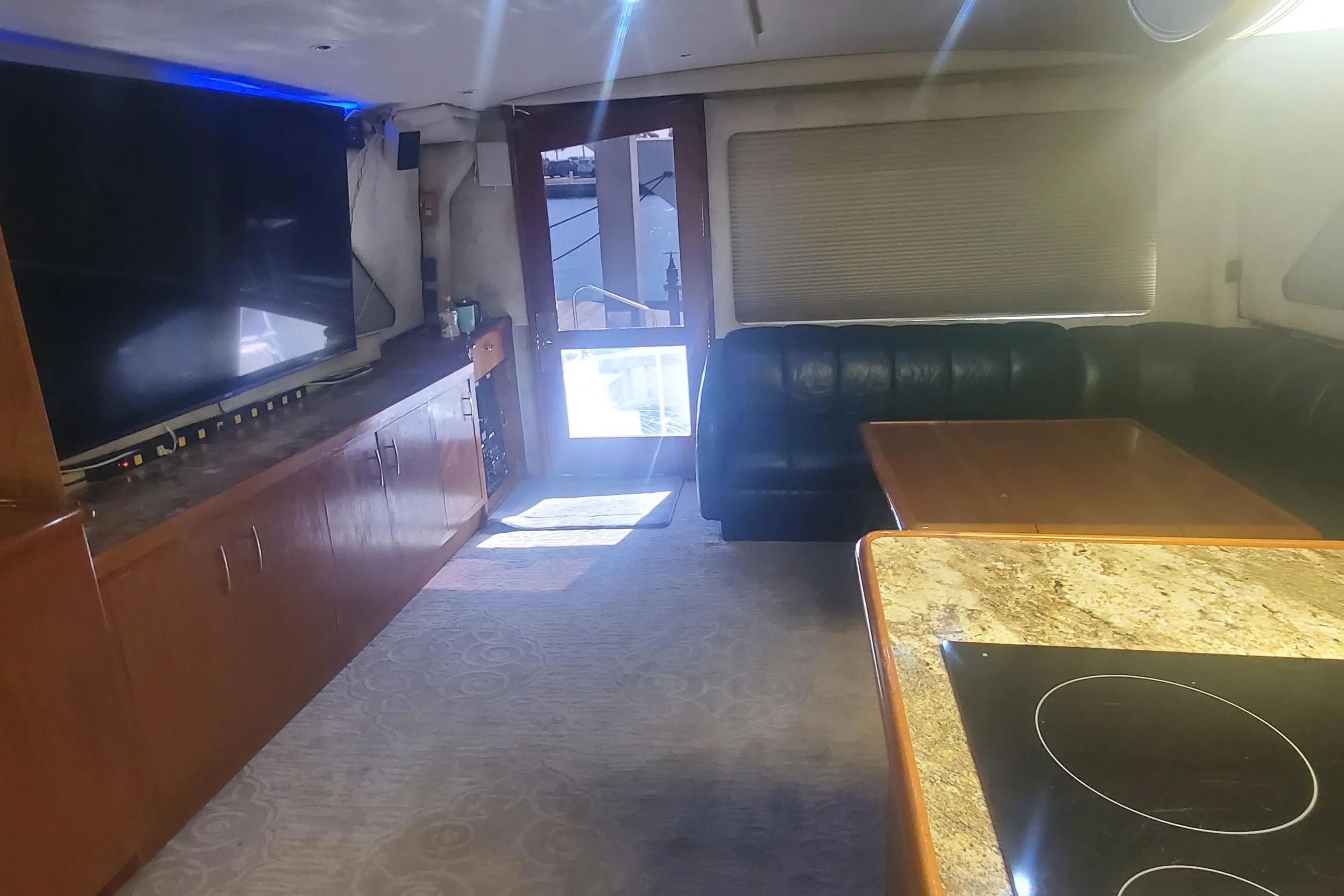 1989 Ocean 63 enclosed flybridge