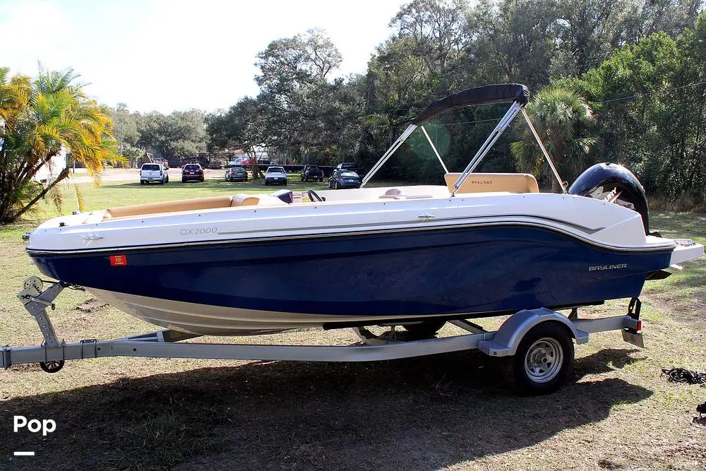 2023 Bayliner dx 2000