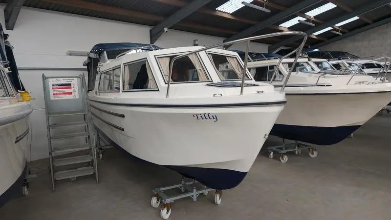 1990 Viking 22 widebeam