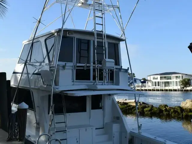 Viking Yachts 58 Convertible