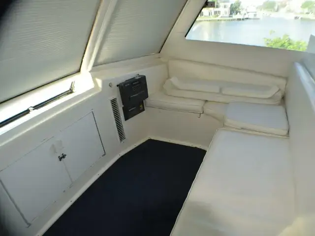 Viking Yachts 58 Convertible