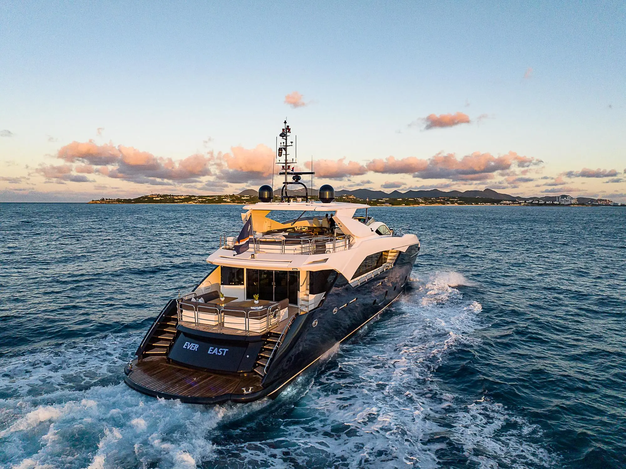 2013 Sunseeker 115 sport yacht