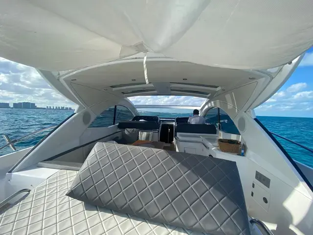 Sunseeker 48