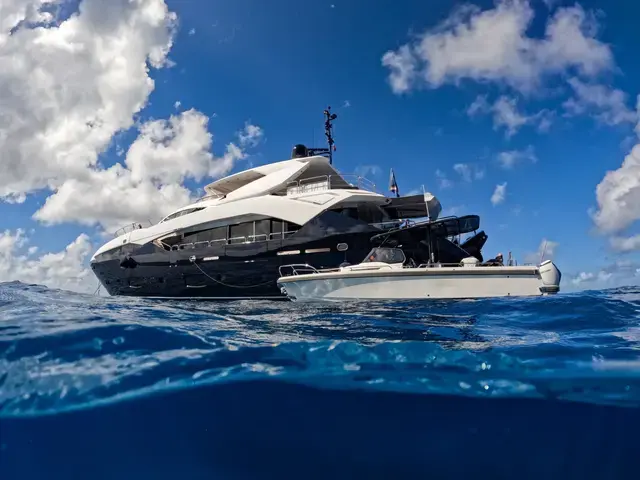 Sunseeker Sport Yacht 115