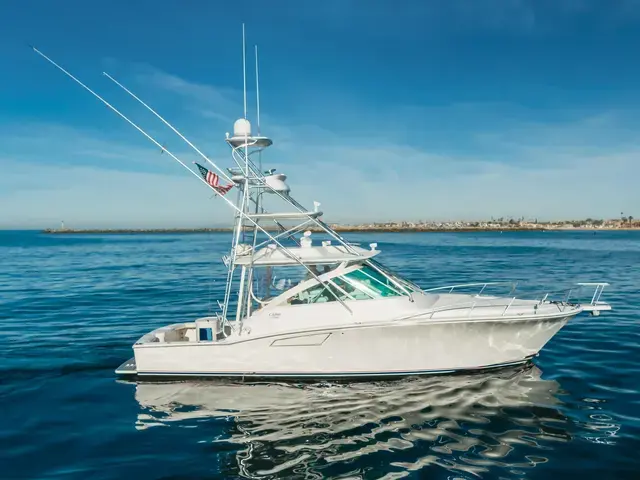 Cabo 40 Convertible