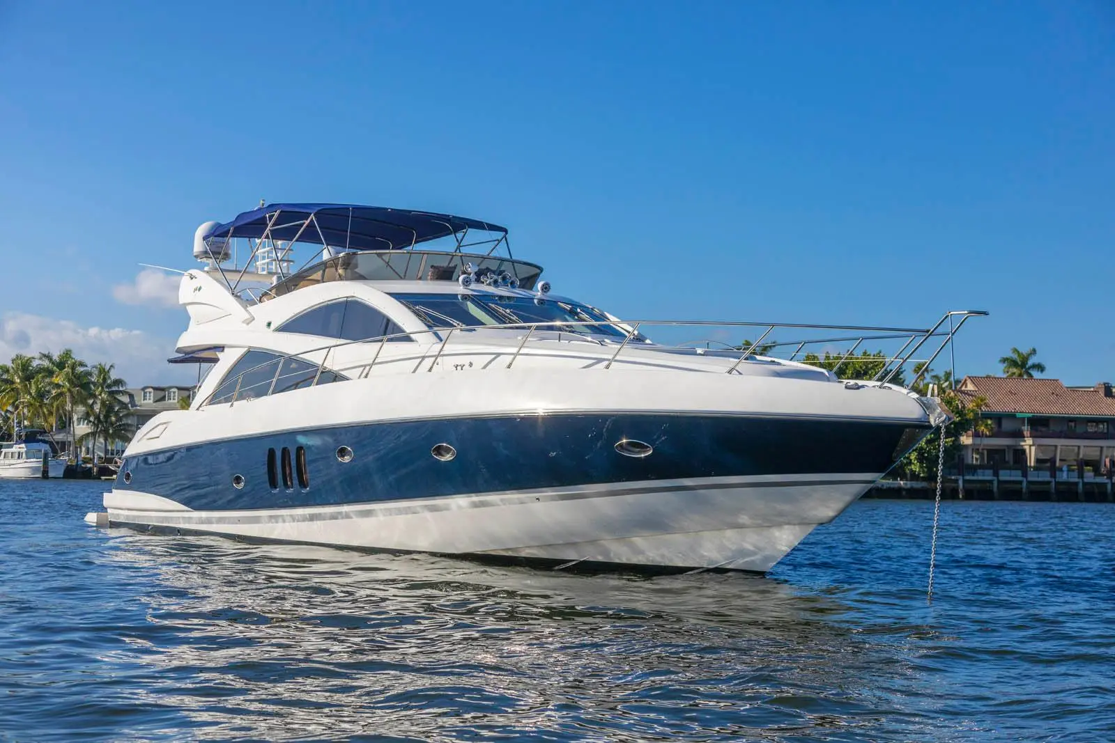 2006 Sunseeker 66'