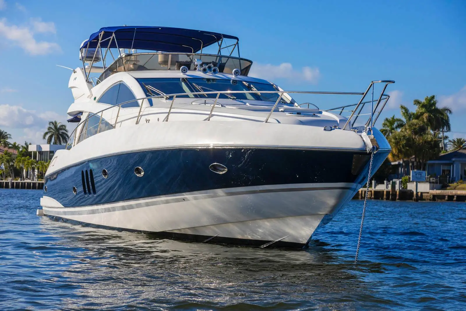 2006 Sunseeker 66'