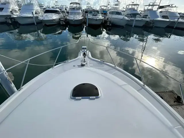 Tiara 36'