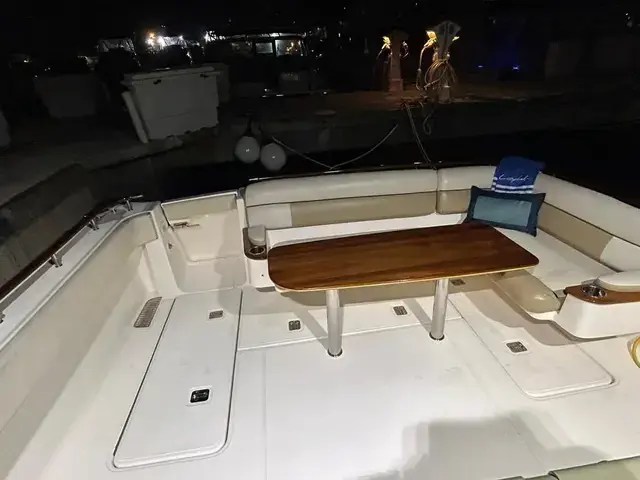 Tiara 36'