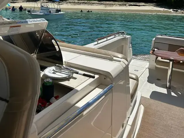 Tiara 36'