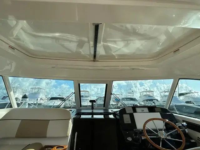 Tiara 36'