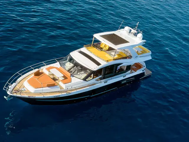 Galeon 680 Fly