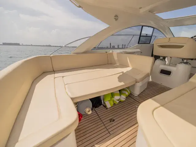 Beneteau 38'