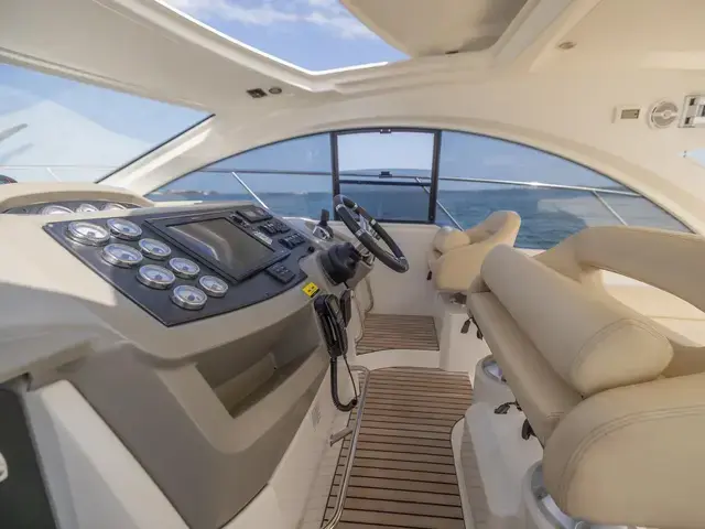 Beneteau 38'