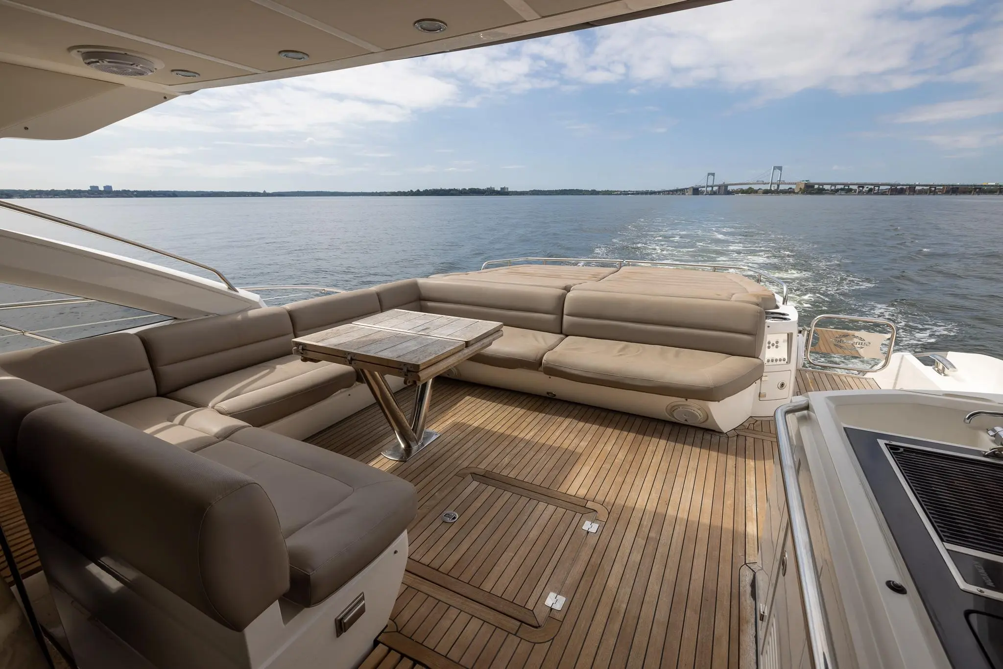 2014 Sunseeker manhattan 68