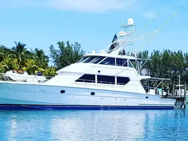 Hatteras 82'