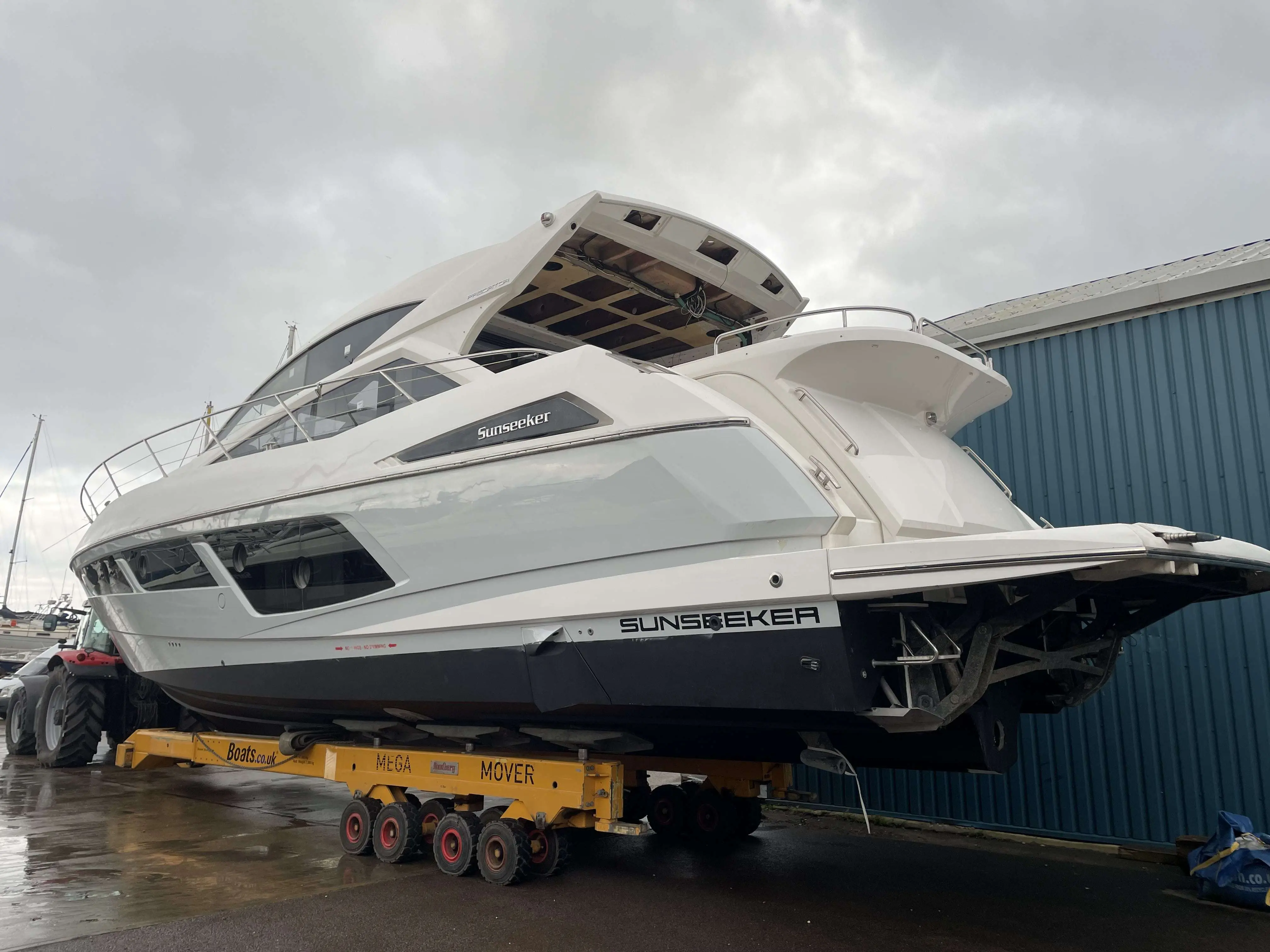 2016 Sunseeker predator 57