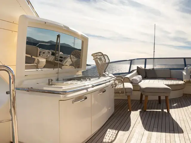 Azimut 75