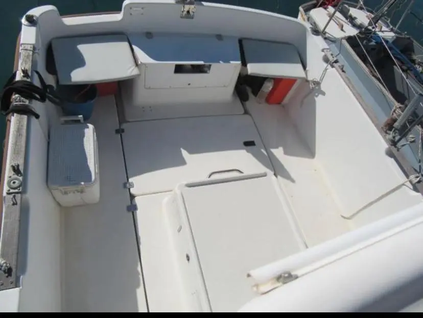 1998 Beneteau antares 620 fishing