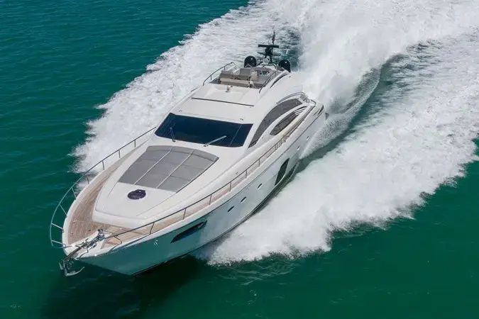 2018 Pershing 74