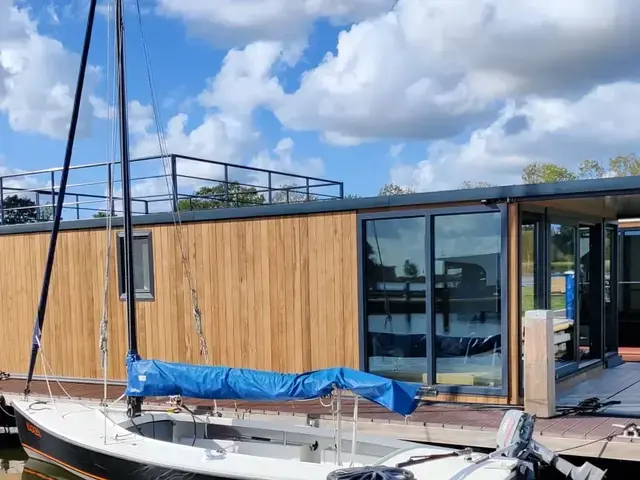 Castalia Evt. Met Koopligplaats 1460 X 500 Special Houseboat