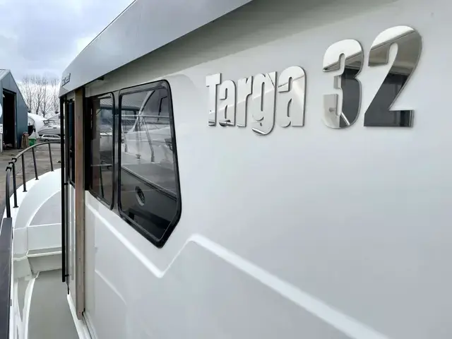 Botnia Targa 32