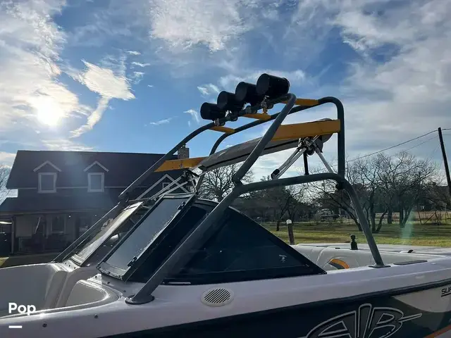 Nautique Super Air 210