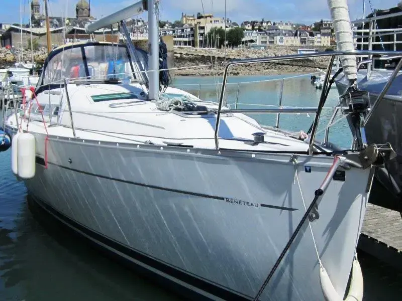 Dufour Oceanis Clipper 343