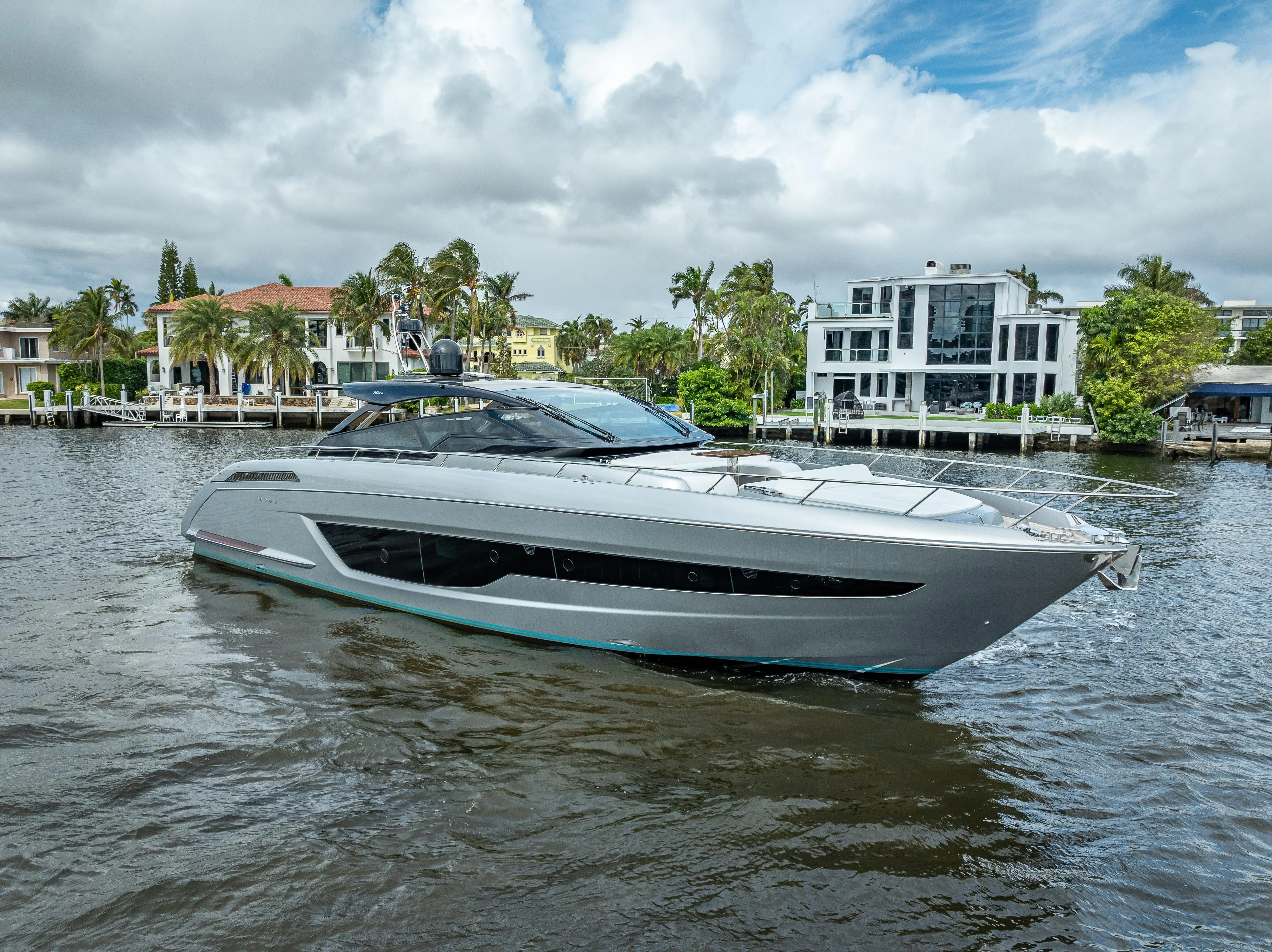 2023 Riva 68