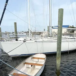 1985 Beneteau First 42